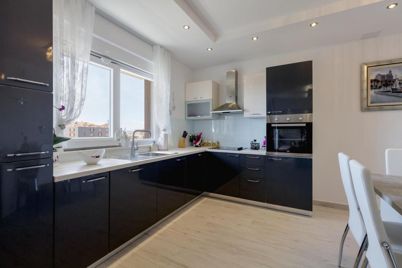 Sunny Garden Adria Apartment Split Exterior foto